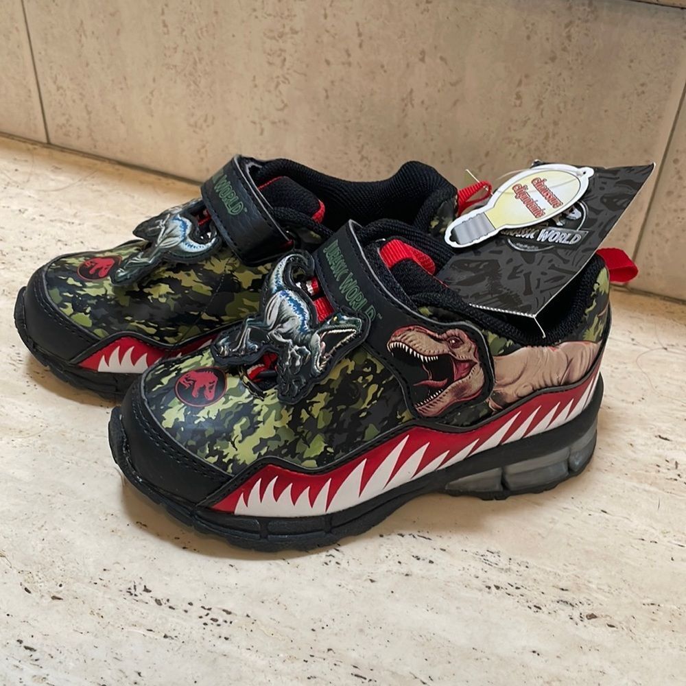 NWT dinosaurs light up shoes toddlers Jurassic Park